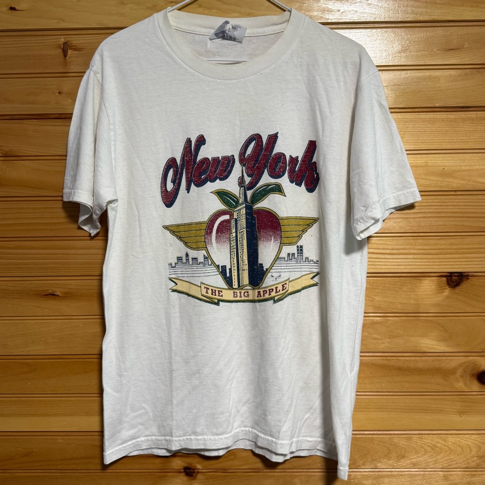 New York The Big Apple White Faded Tee Size Large
